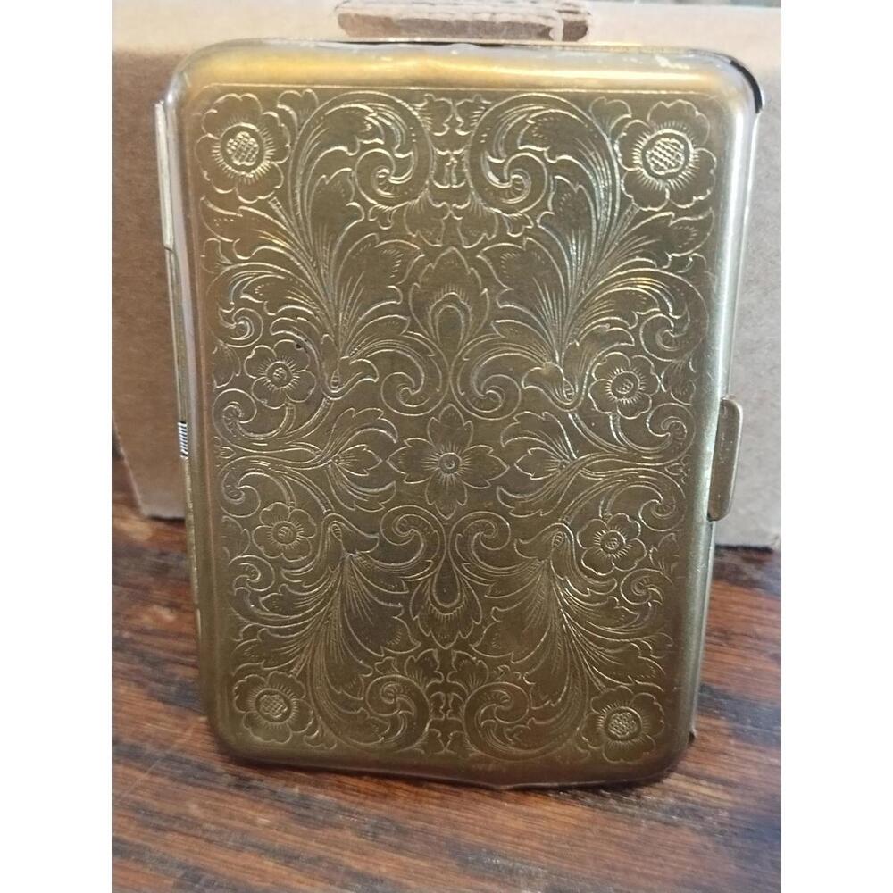 Art Deco filigree floral design case